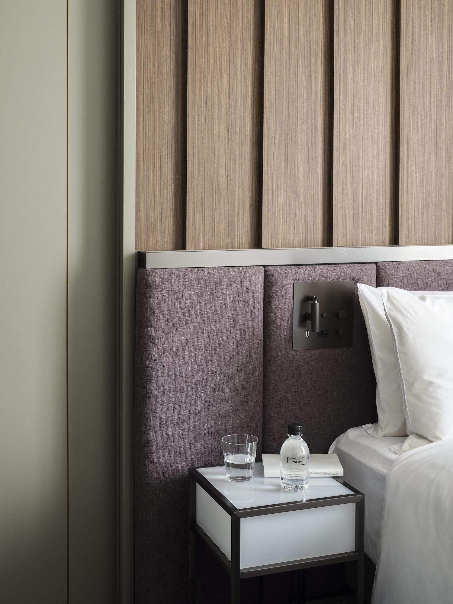 Bespoke Hotel Shinsaibashi Osaka Exterior photo