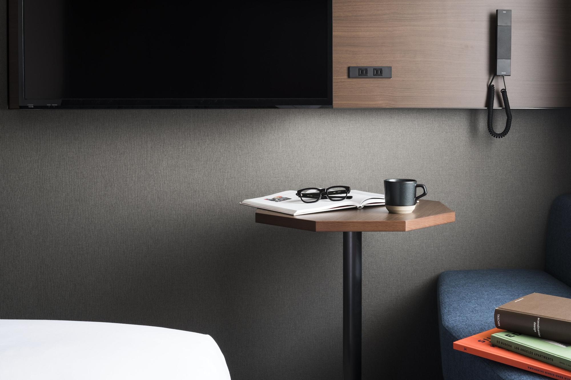 Bespoke Hotel Shinsaibashi Osaka Exterior photo