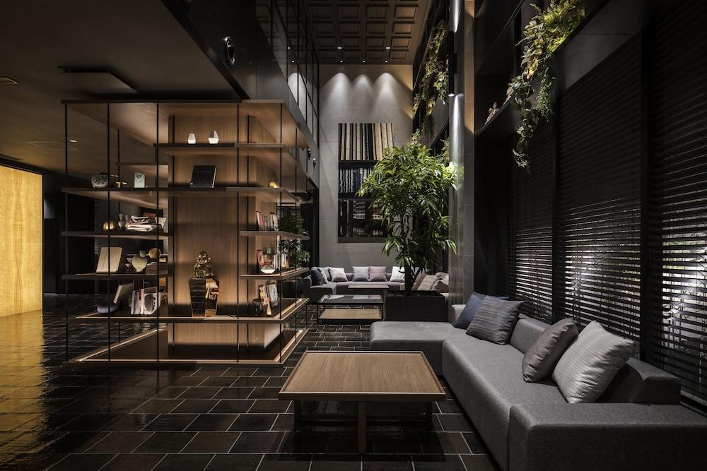Bespoke Hotel Shinsaibashi Osaka Exterior photo