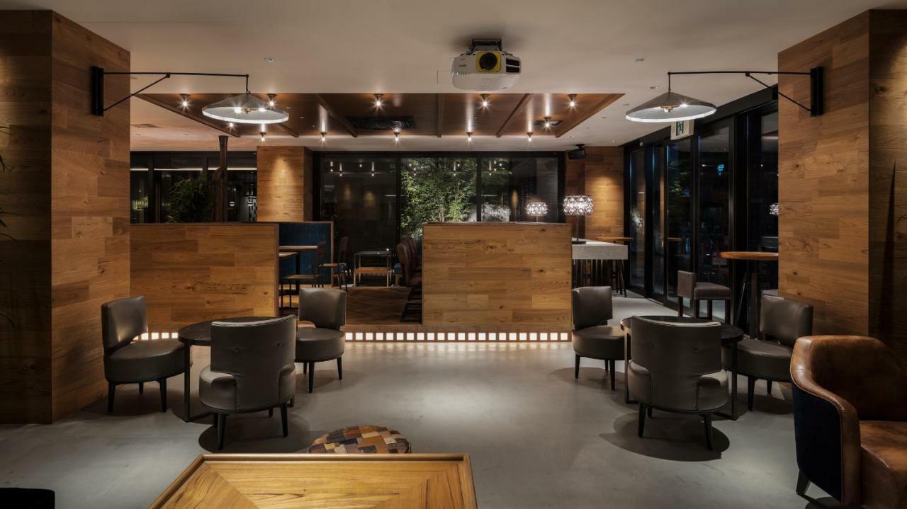 Bespoke Hotel Shinsaibashi Osaka Exterior photo