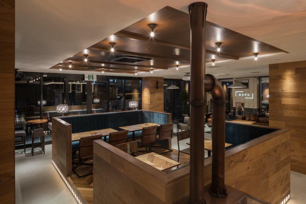 Bespoke Hotel Shinsaibashi Osaka Exterior photo