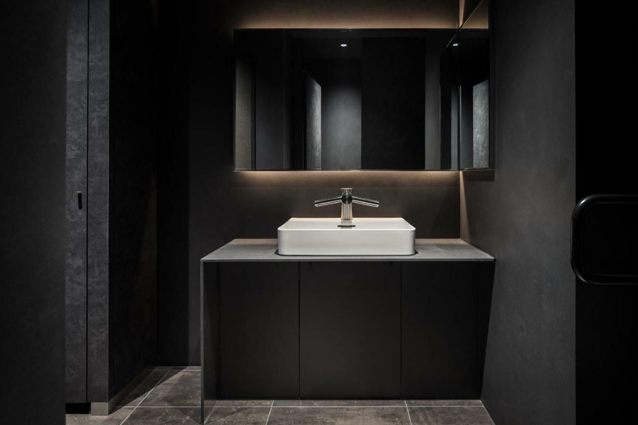 Bespoke Hotel Shinsaibashi Osaka Exterior photo